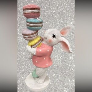 Pink Easter Bunny 🐰 Holding Stack of Macarons Glitter NWT sweet treats